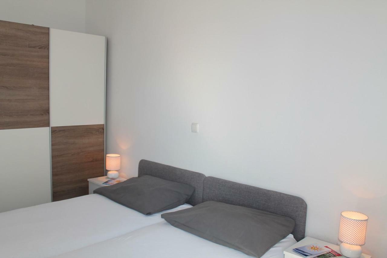 Apartamento Malo Misto Dugi Rat Exterior foto