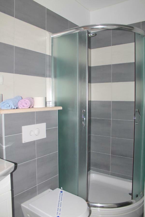 Apartamento Malo Misto Dugi Rat Exterior foto