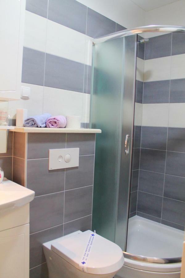 Apartamento Malo Misto Dugi Rat Exterior foto